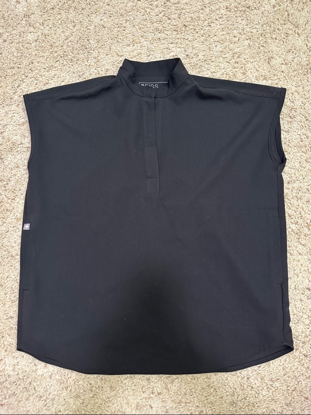 Figs black Rafaela scrub top